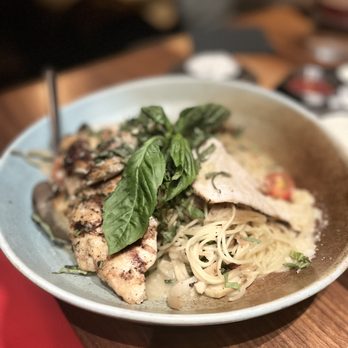 GRANVILLE - Angel hair w chicken - New American Near Me - Pasadena, California