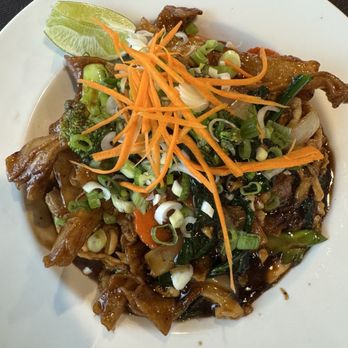 Hot-N-Spicy - Crispy Noodle Lad Na - Laotian Near Me - Madison, Wisconsin