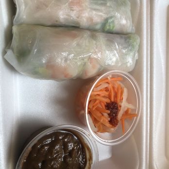 Mochi & Mi - Spring rolls - Vietnamese Near Me - Memphis, Tennessee