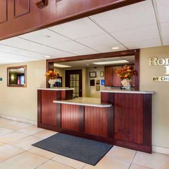 Rodeway Inn - Hotels Near Me - Norfolk, Nebraska