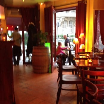 Le Tono - Romantic little tapas place! - Restaurants Near Me - Nice, 06