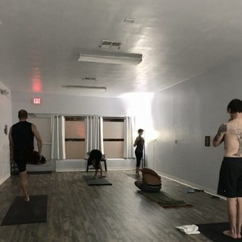 Mysore Phoenix - Early birds starting their practices. - Yoga Near Me - Phoenix, Arizona Mysore Phoenix - Early birds starting their practices. - Yoga Near Me - Phoenix, Arizona