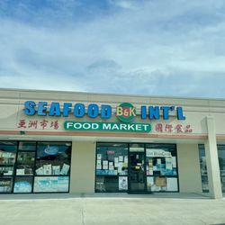 B&K Seafood and Asian Food Market - Storefront.