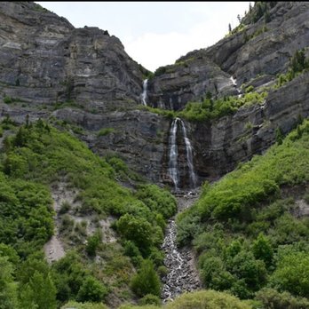 Bridal Veil Falls - Gorgeous - Hiking Near Me - Provo, Utah Bridal Veil Falls - Gorgeous - Hiking Near Me - Provo, Utah