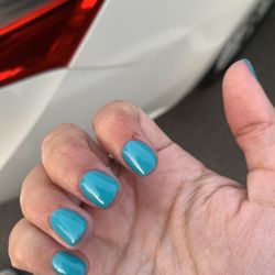 A&Z Nail Bar - Bleeding cuticles
