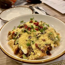 Curry Leaves Indian Cuisine - Samosa Chaat