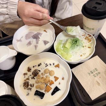 Makkee Dessert - IG: happyfoodietown - Desserts Near Me - Rowland Heights, California