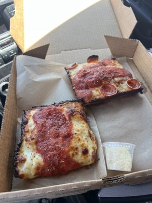 Parma's Pizzeria by null