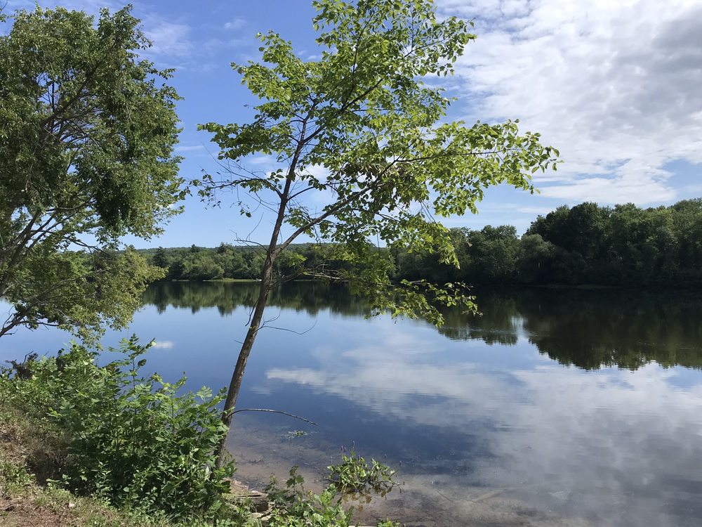 EDGEWATER KAYAK & CANOE RENTAL Updated September 2024 14 Reviews 35 Edgewater Dr, Hooksett