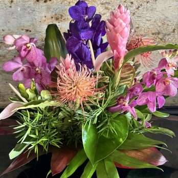 A Special Touch - My Birthday Flower Arrangement - Florists Near Me - Lahaina, Hawaii