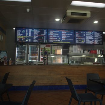 Go Fish - Counter - Restaurants Near Me - Mornington, VIC