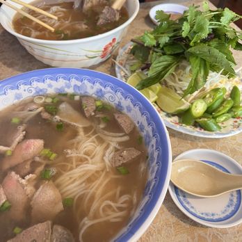Huong Vietnamese Restaurant - Vietnamese Near Me - Columbus, Ohio Huong Vietnamese Restaurant - Vietnamese Near Me - Columbus, Ohio