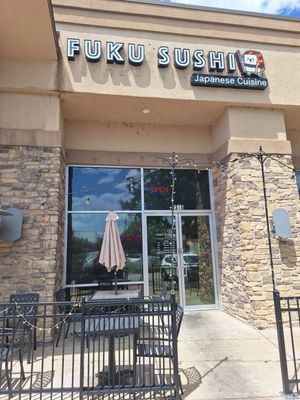 Fuku sushi by null