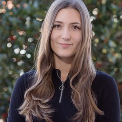 Lisa - Dental Hygienist