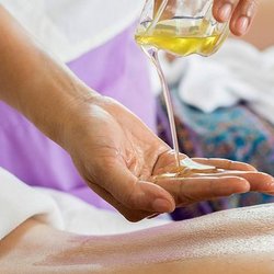 Chinese Professional Massage - Warm Oil Massage