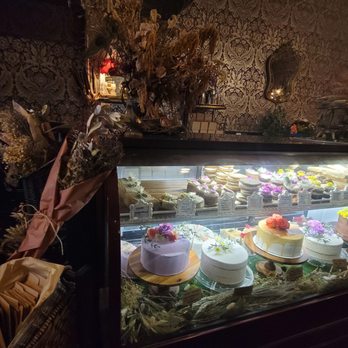The Butterwood Bake Consortium - Look how gorgeous! - Desserts Near Me - Pittsburgh, Pennsylvania