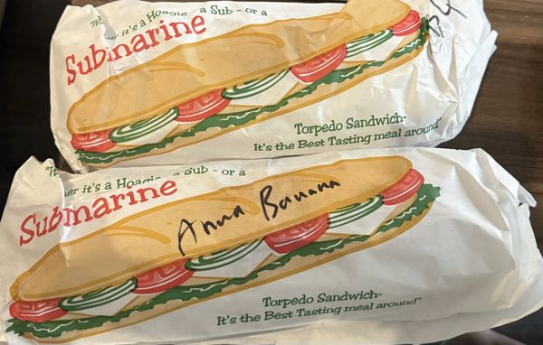 Miss Tomato Sandwiches and liquor by null