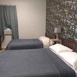Little Boston Inn - Sleeping area of "the casselman" room / suite