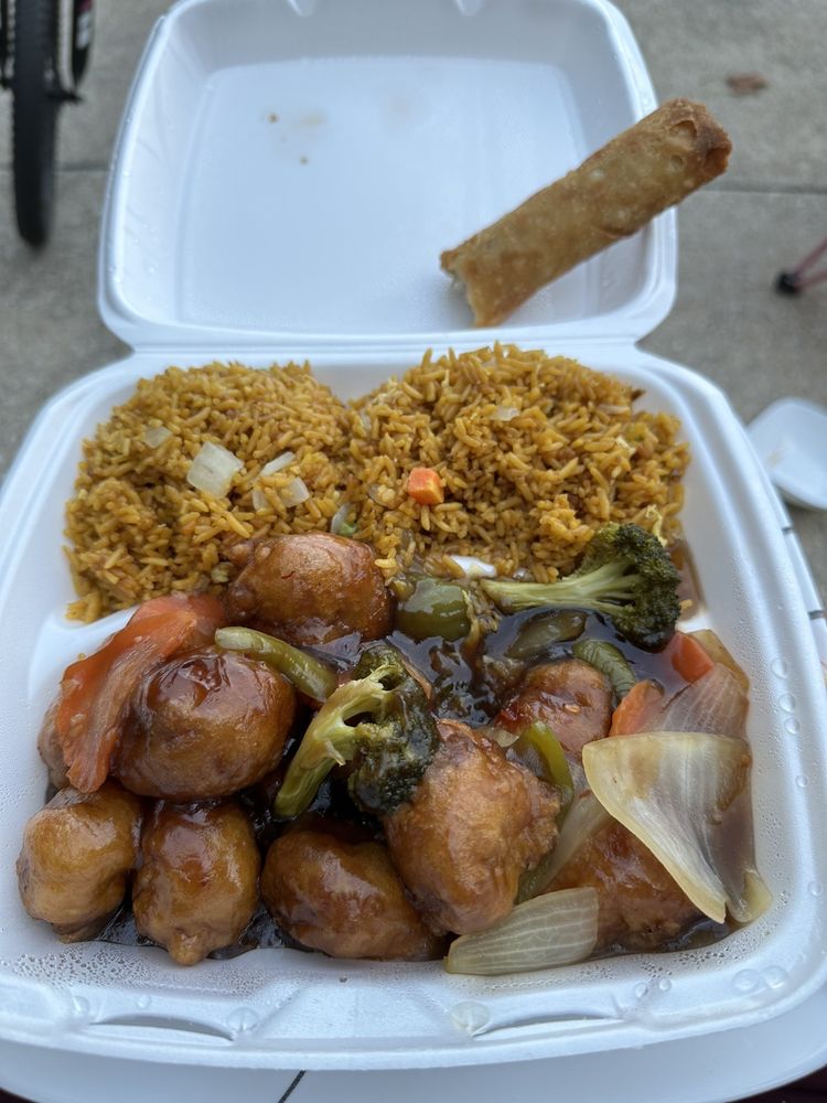 TAI PAN 29 Photos & 39 Reviews 15412 W High St, Middlefield, Ohio