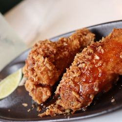 Lau Vietnamese Pho - Crispy Wings