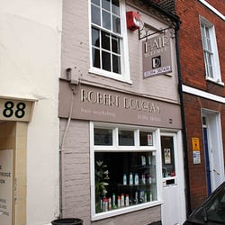 Robert Douglas Hair Workshop