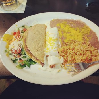 Villa Grande Mexican Restaurant - Mexican Near Me - Cross Roads, Texas