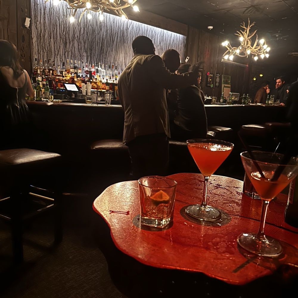The Woods - Lounges Near Me - Hollywood, California