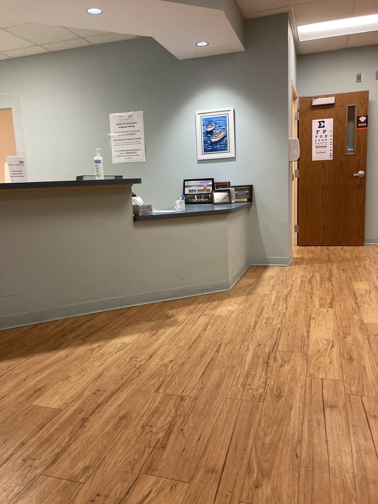 PREMIER URGENT CARE Updated September 2024 22 Reviews 2909 Berlin Tpke, Newington
