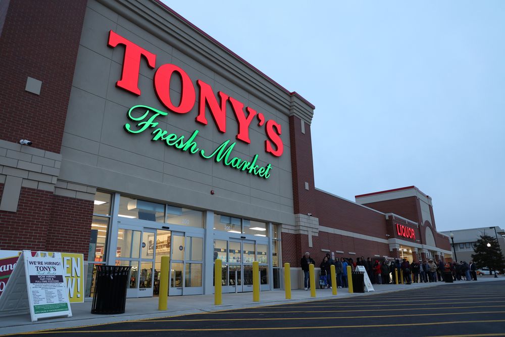 Tony's Fresh Market Logo