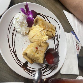 Fresa Mexican Kitchen & Tequila Bar - Cheesecake chimichanga - Mexican Near Me - Everett, Washington