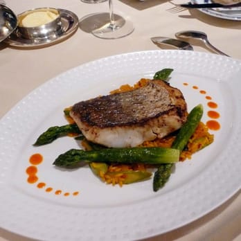 Le Céladon - French Near Me - Paris, 75
