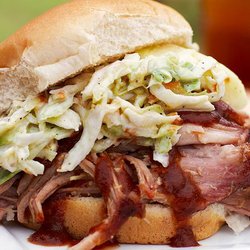 Pulled pork sandwich