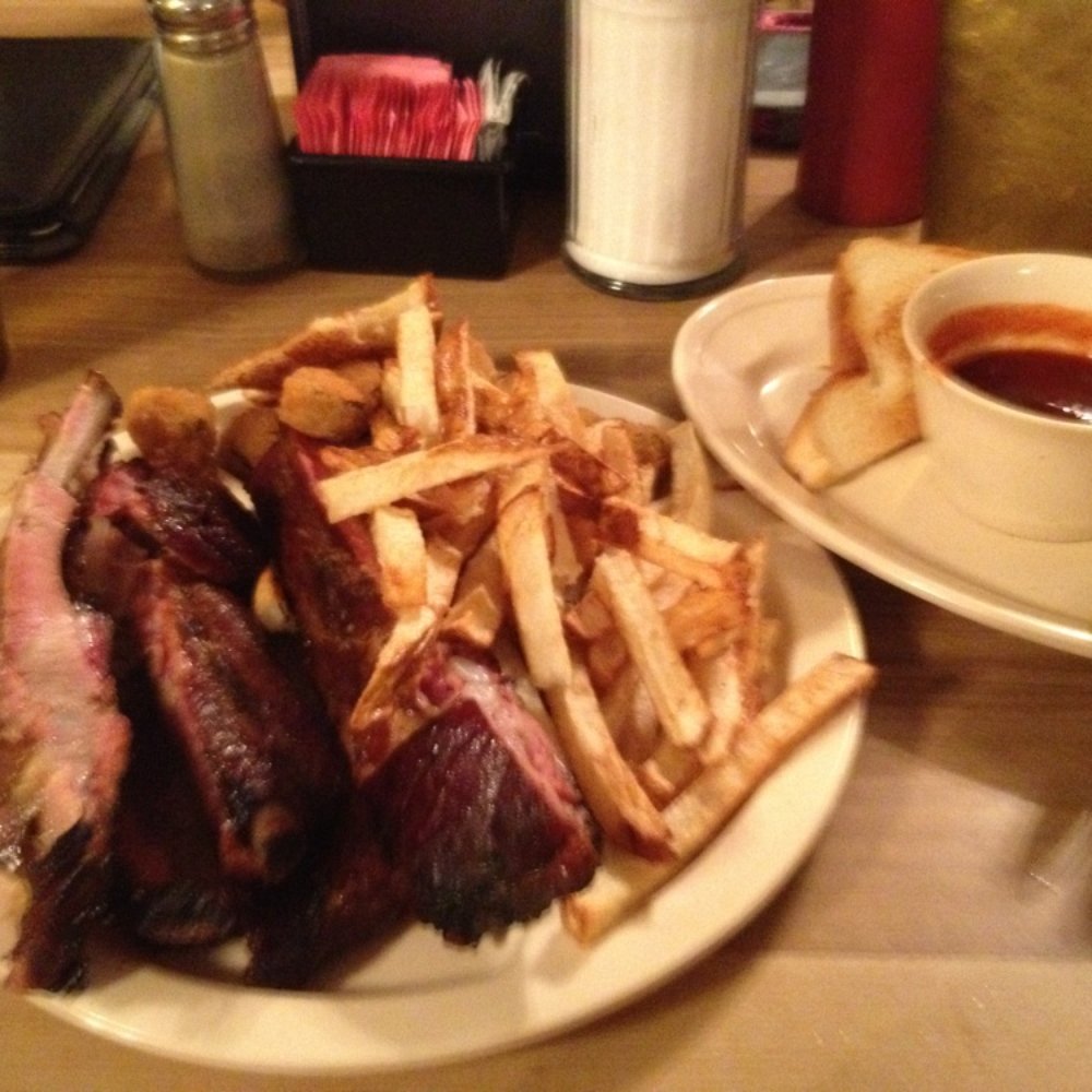Smokehouse - Regular rib platter - Barbeque Near Me - Lindsay, Texas Smokehouse - Regular rib platter - Barbeque Near Me - Lindsay, Texas