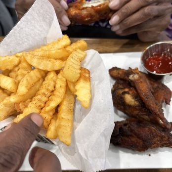 Fusion Vibes Kitchen + Lounge - Suya chicken wings and fries - African Near Me - Richardson, Texas