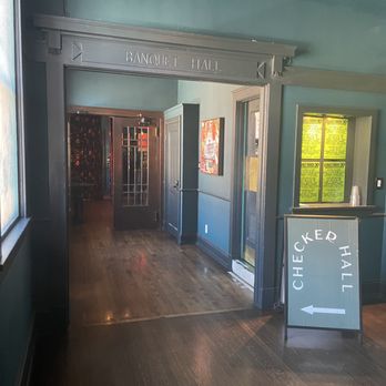 Lodge Room - Upstairs - Music Venues Near Me - Los Angeles, California Lodge Room - Upstairs - Music Venues Near Me - Los Angeles, California