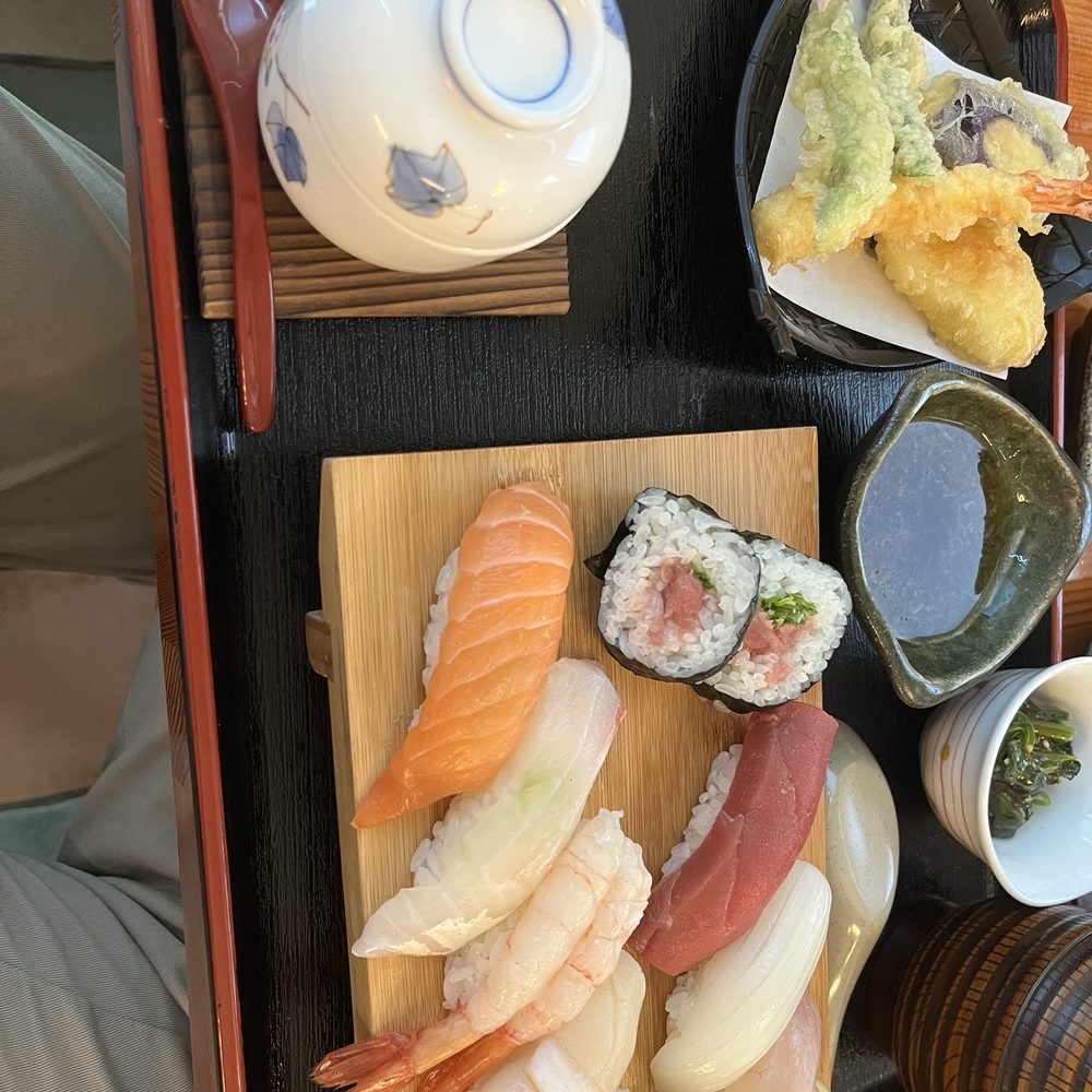 Edokko Nigiri Sushi - Nigiri set - Japanese Near Me - Richmond, British Columbia Edokko Nigiri Sushi - Nigiri set - Japanese Near Me - Richmond, British Columbia