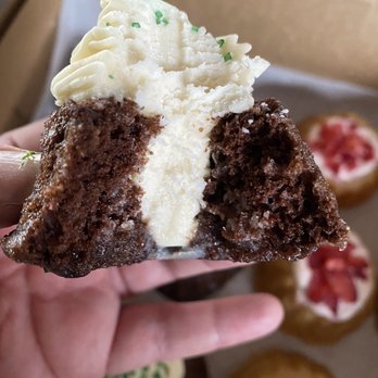 Uncommon Cakes - Guinness Chocolate - Desserts Near Me