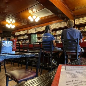 RUTT’S HUT - Updated April 2024 - 980 Photos & 1322 Reviews - 417 River ...