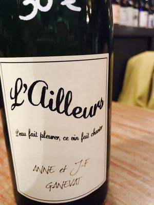 La Dilettante by null