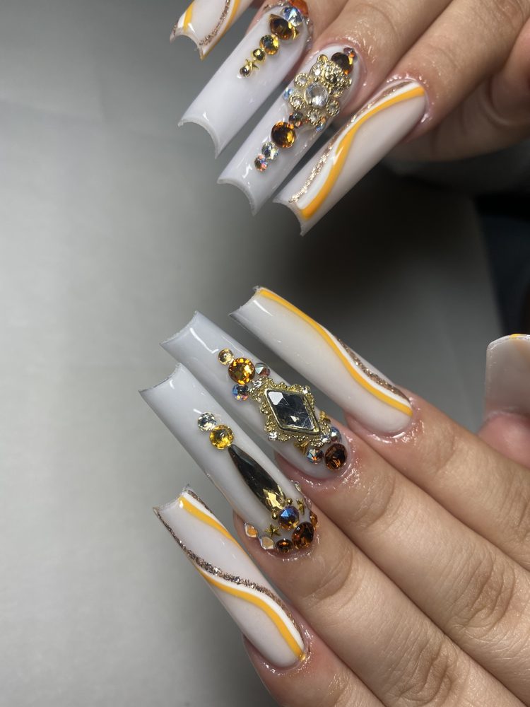 NAILED BY LIZZ Updated September 2024 11 Photos Moreno Valley