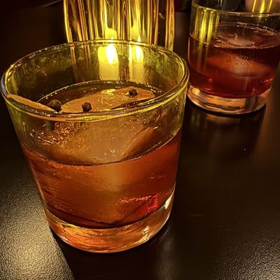 Palmer's Tavern by null