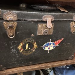 5th Street Antique Mall - Trunk