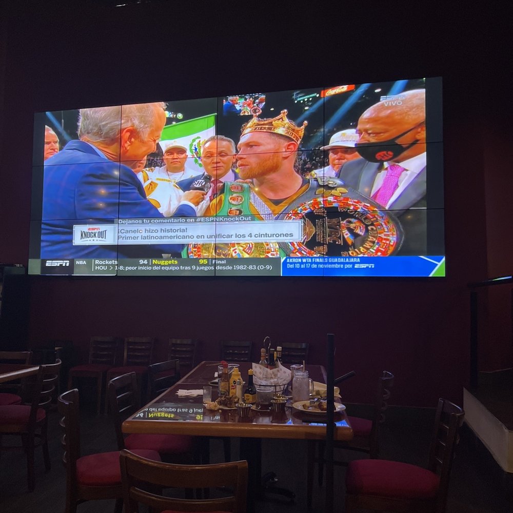 Champions - Canelo is king tonight! - Sports Bars Near Me - Puerto Vallarta, JAL Champions - Canelo is king tonight! - Sports Bars Near Me - Puerto Vallarta, JAL