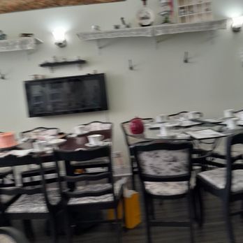Calla Lily Victorian Tea Room - Tea Rooms Near Me - Aurora, Illinois