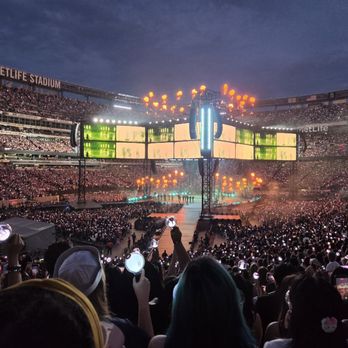 Metlife Stadium - Stadiums & Arenas Near Me - East Rutherford, New Jersey Metlife Stadium - Stadiums & Arenas Near Me - East Rutherford, New Jersey
