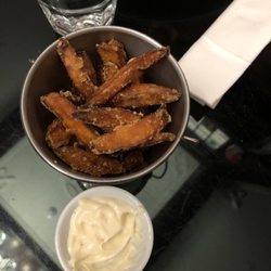 Shingle Inn City Hall - Sweet potatoe chips - Yum