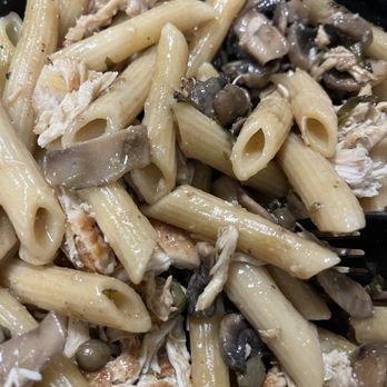 Shoreline Grill & Pizza - Chicken piccata with mushrooms & capers - Pizza Near Me - Lynn, Massachusetts Shoreline Grill & Pizza - Chicken piccata with mushrooms & capers - Pizza Near Me - Lynn, Massachusetts