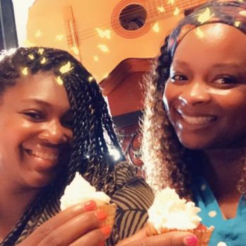 XOXO Cake Pops - Desserts Near Me