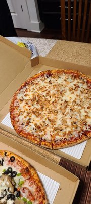 Stone Creek Pizza by null