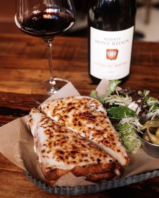 Saison Cellar & Wine Bar by null